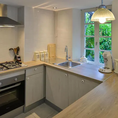 Le Prieure Le Pavillon *