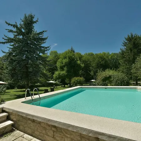 Le Prieure Le Pavillon *