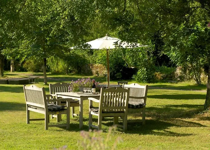 Le Prieure Le Pavillon