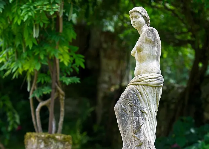 Le Prieure Le Pavillon * Суйак